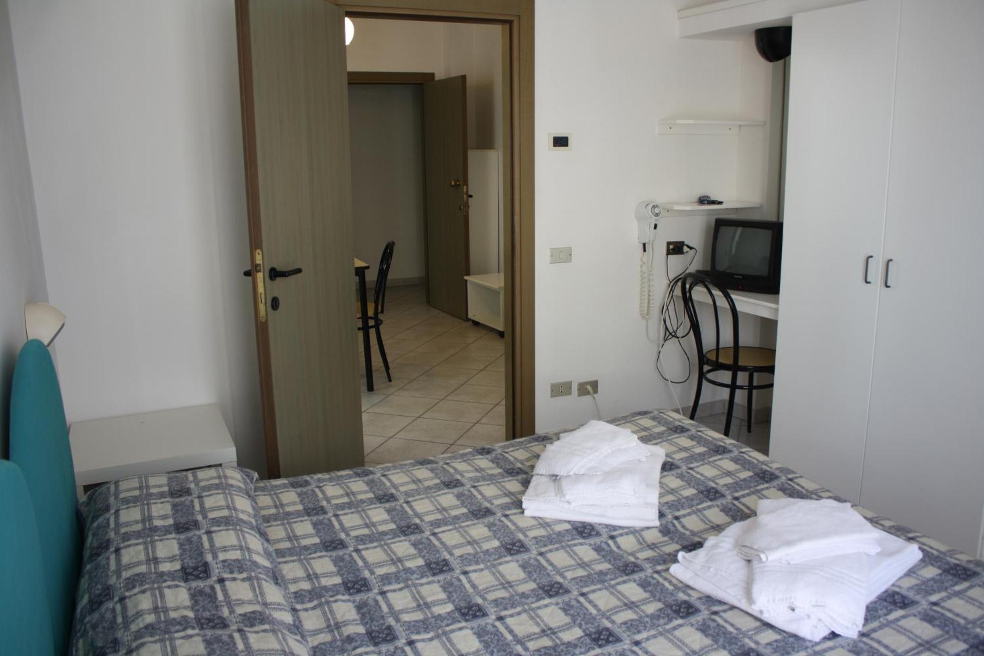 Residence Le Vele Cattolica Zimmer foto