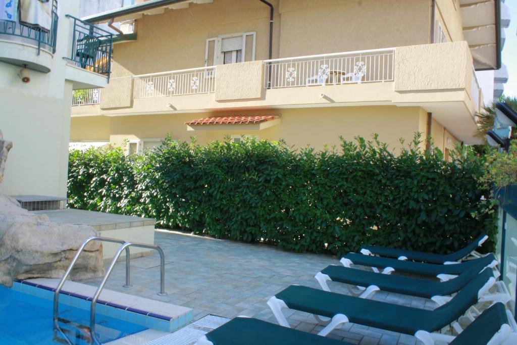 Residence Le Vele Cattolica Exterior foto